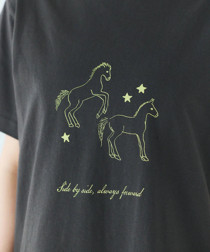 Comfortable Horse Print Crew Neck T-Shirt