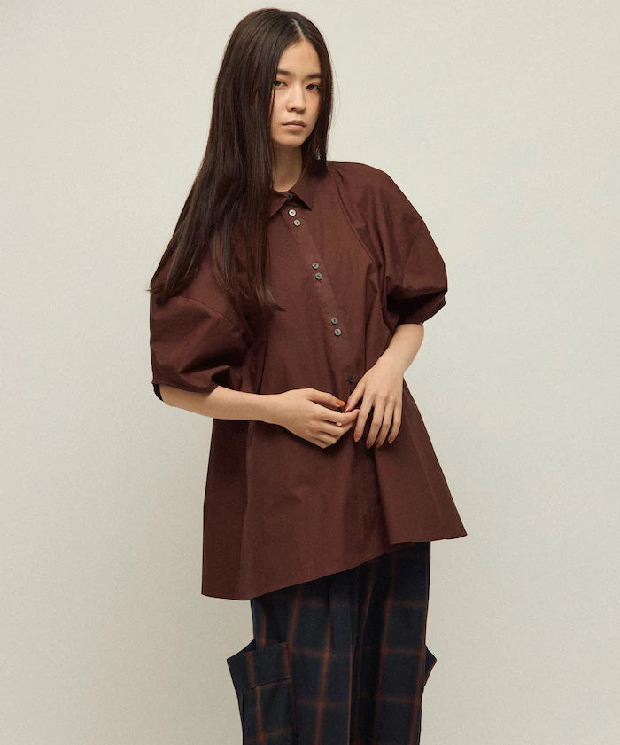 Switching Design Balloon Sleeve Shirt / 5-Minute Sleeve Blouse