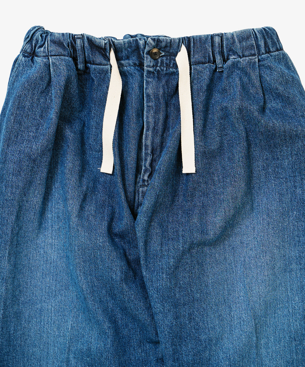 baggy trousers denim damaged