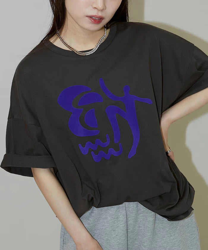 Flocky Nuance Art Big T-Shirt Limited Release