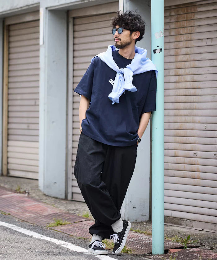 Wide Straight Nylon Track Pants / Tapered Silhouette Easy Nylon Pants