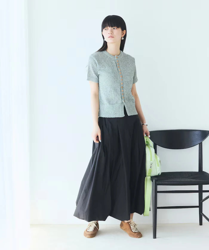 Wood Button Boucle Cardigan