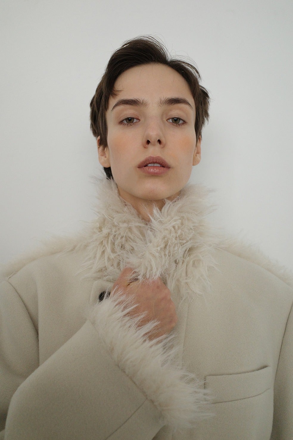 FAKE FUR DOCKING OVER COAT