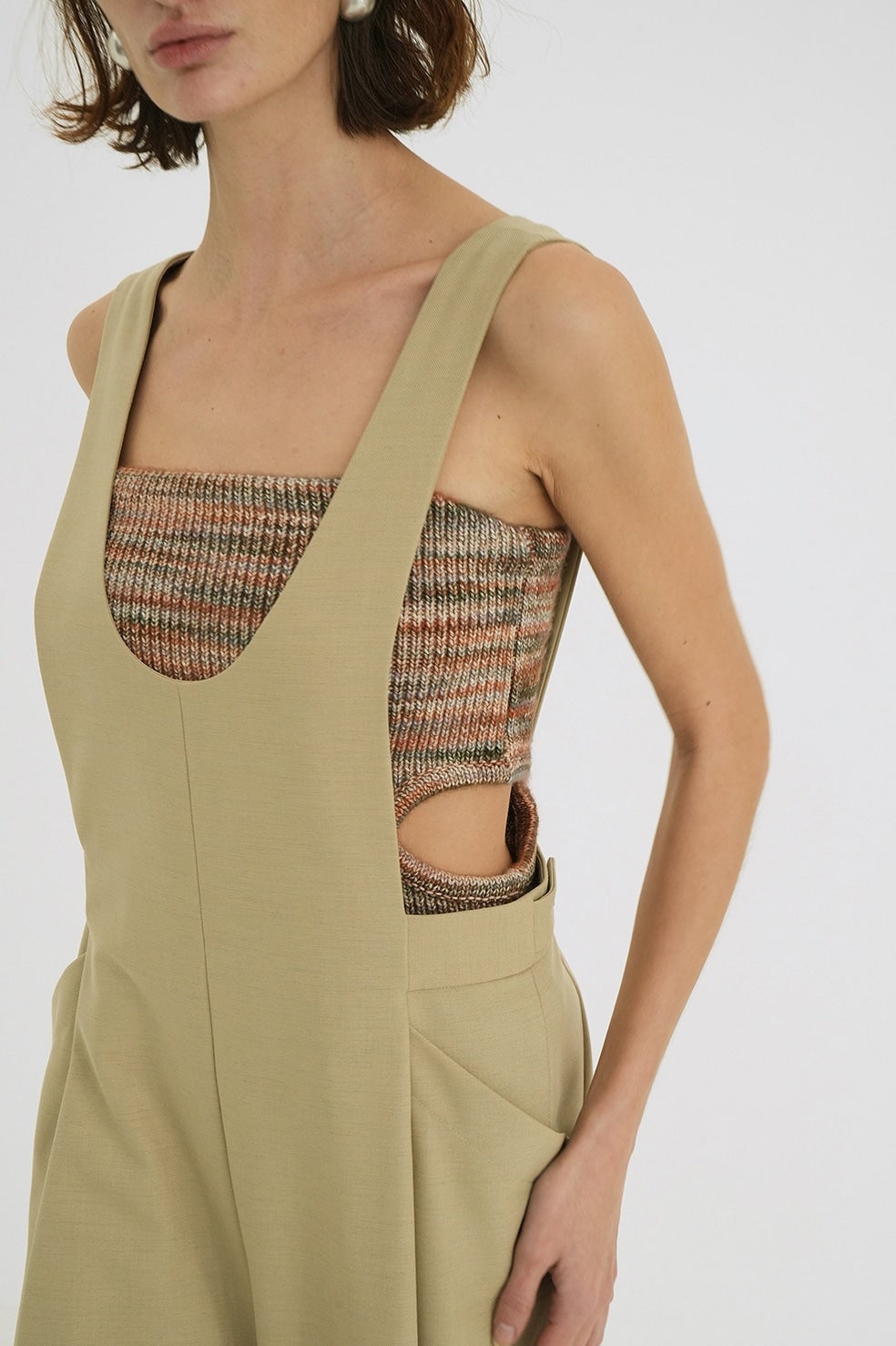MIX BORDER SIDE HOLE KNIT TOPS