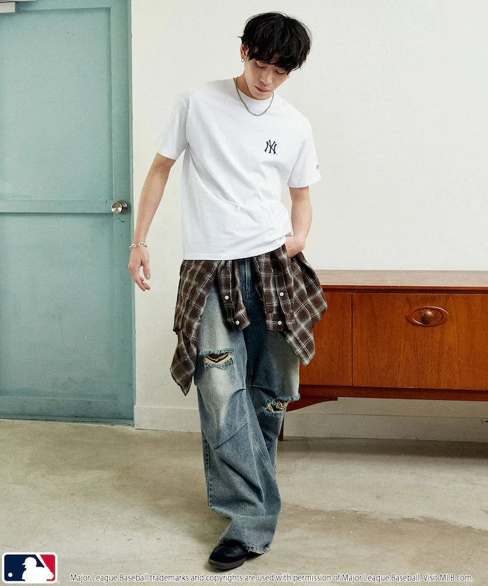 MLB One-Point Flower Embroidery T-Shirt