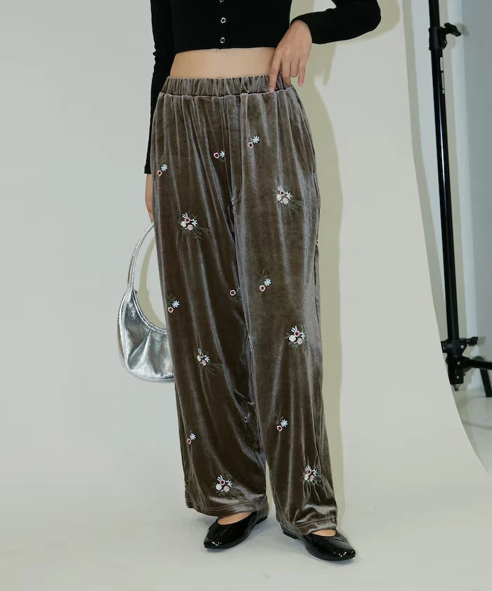 Flower Embroidery Velvet Easy Pants Limited Edition