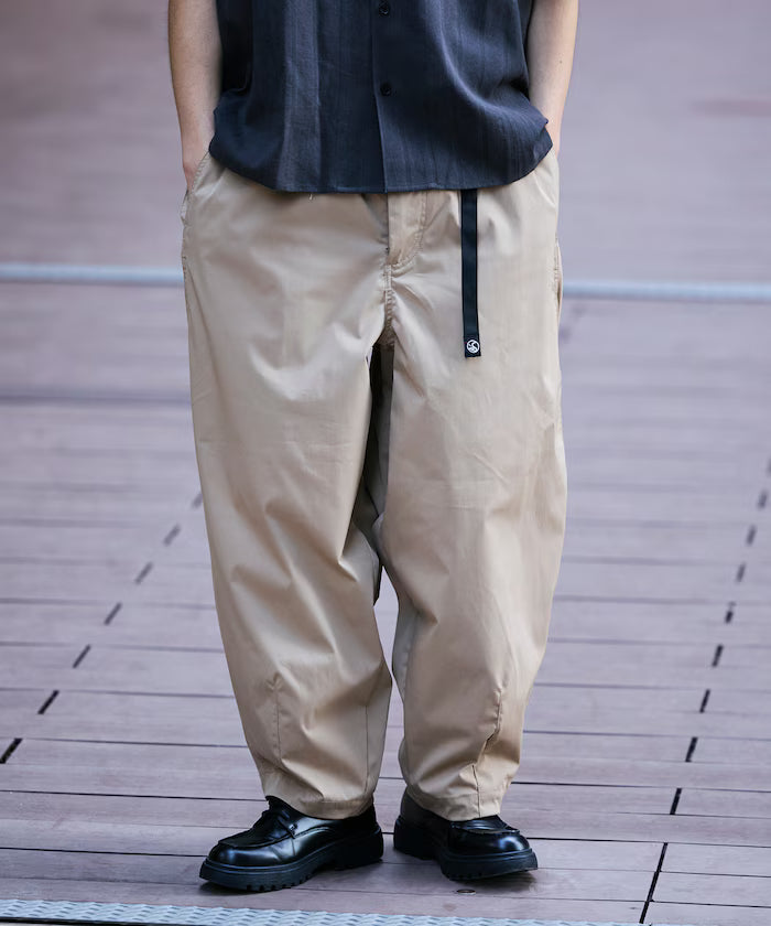 Easy Care Fabric Wide Silhouette Climbing Pants / Quick-Drying / UV Cut 【Limited Edition】