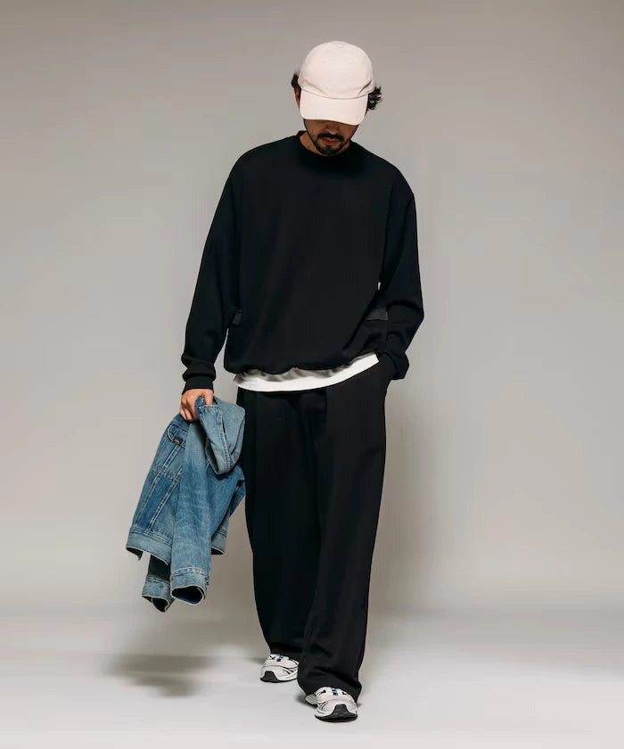 <New Color Added> Side Pocket Spindle Cardboard Crew Neck Sweatshirt
