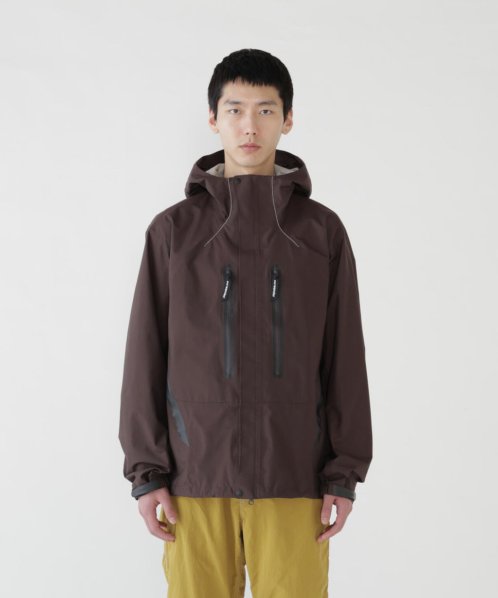 2.5L hiker rain jacket