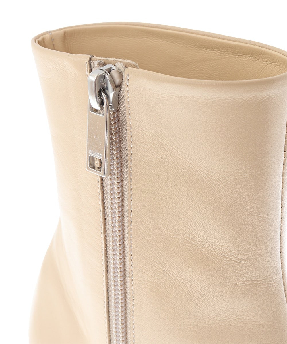 SQUARE EDGE SHORT BOOTS