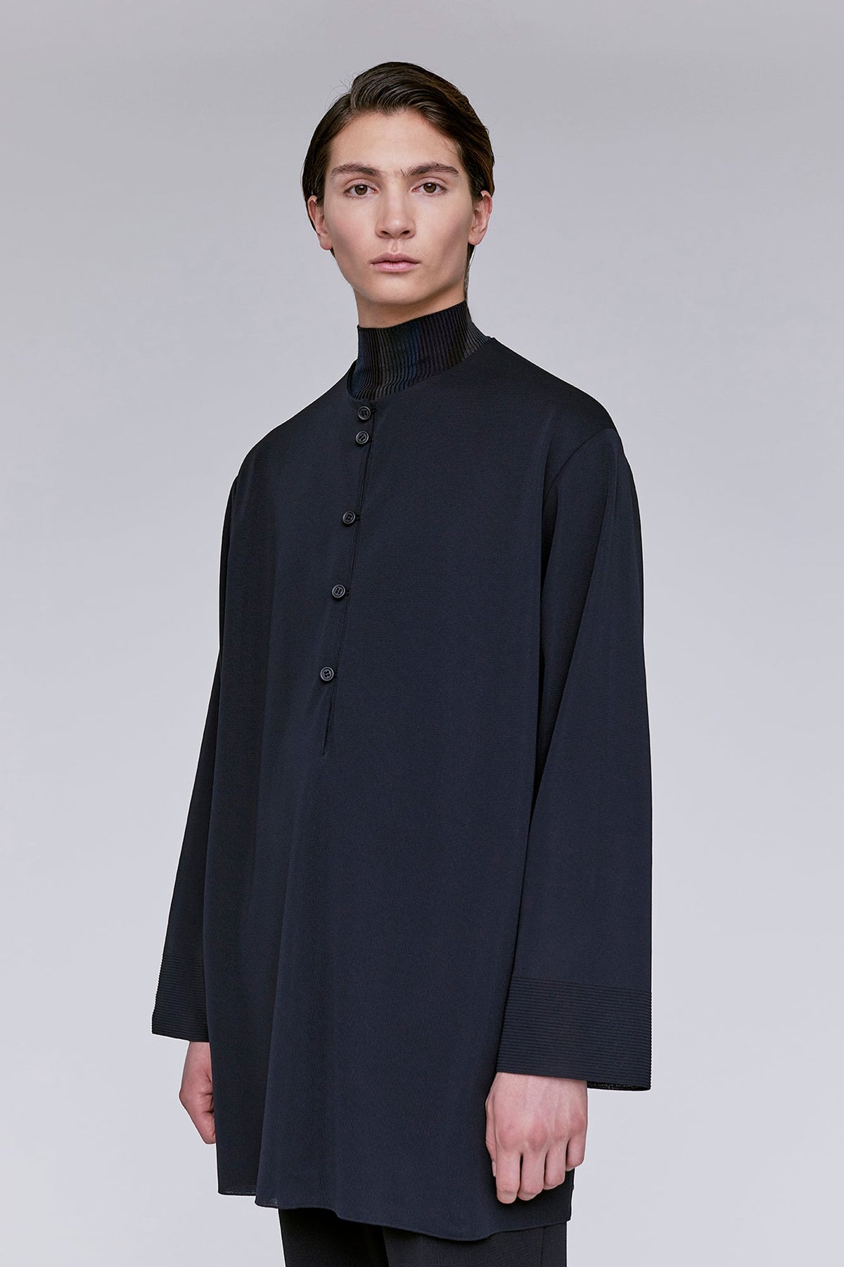 HIGH GAUGE MILAN LOOP BUTTONED PULLOVER SHIRT