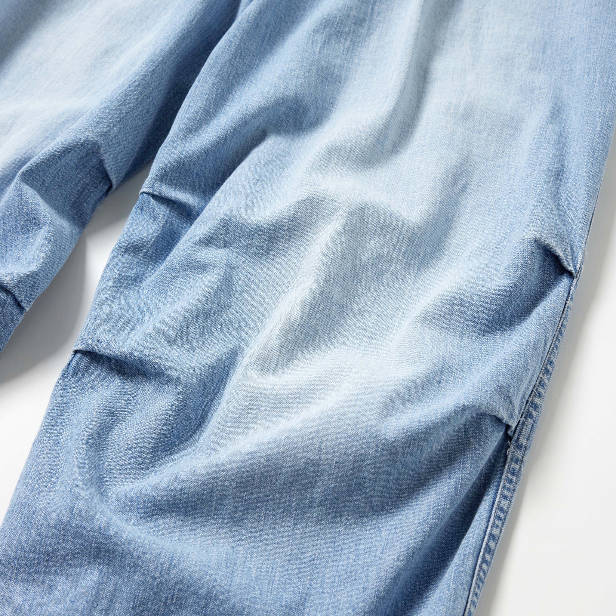 Recycled Waste Suvin Cotton Yarn 10oz. Jelt Denim Knee Tuck Easy Pants Bleach Washed