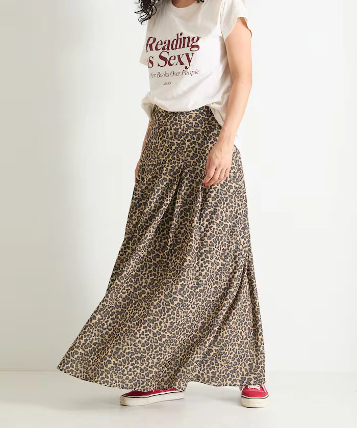 Double-Tuck Long Skirt