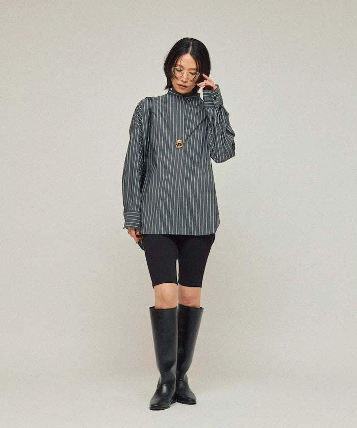 Oversized Long Sleeve Brooch Shirt