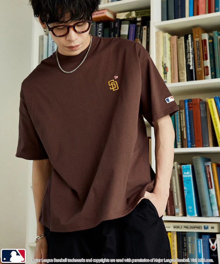 MLB Back Print Heart T-Shirt