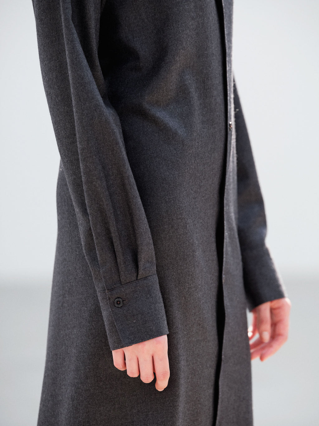 SUPER LIGHT WOOL SHIRT DRESS