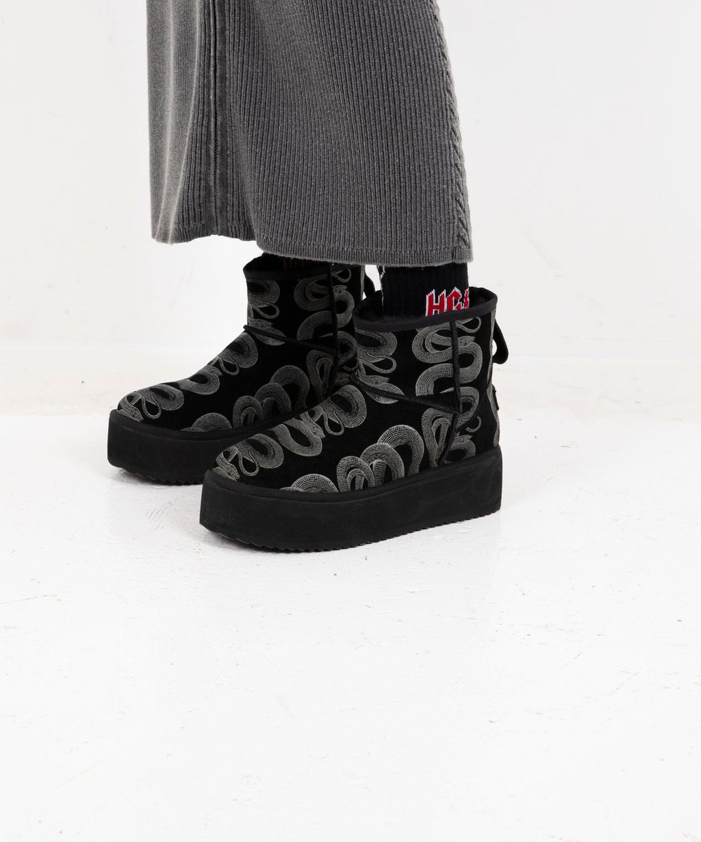 SNAKE LOOP Platform Boots