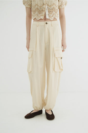 LOW WAIST POCKET CARGO PANTS