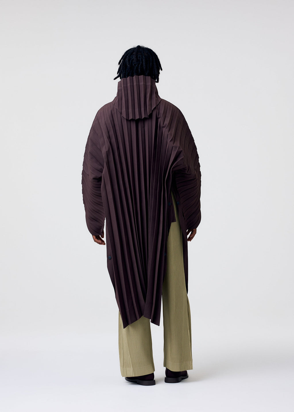 Edge Coat Light