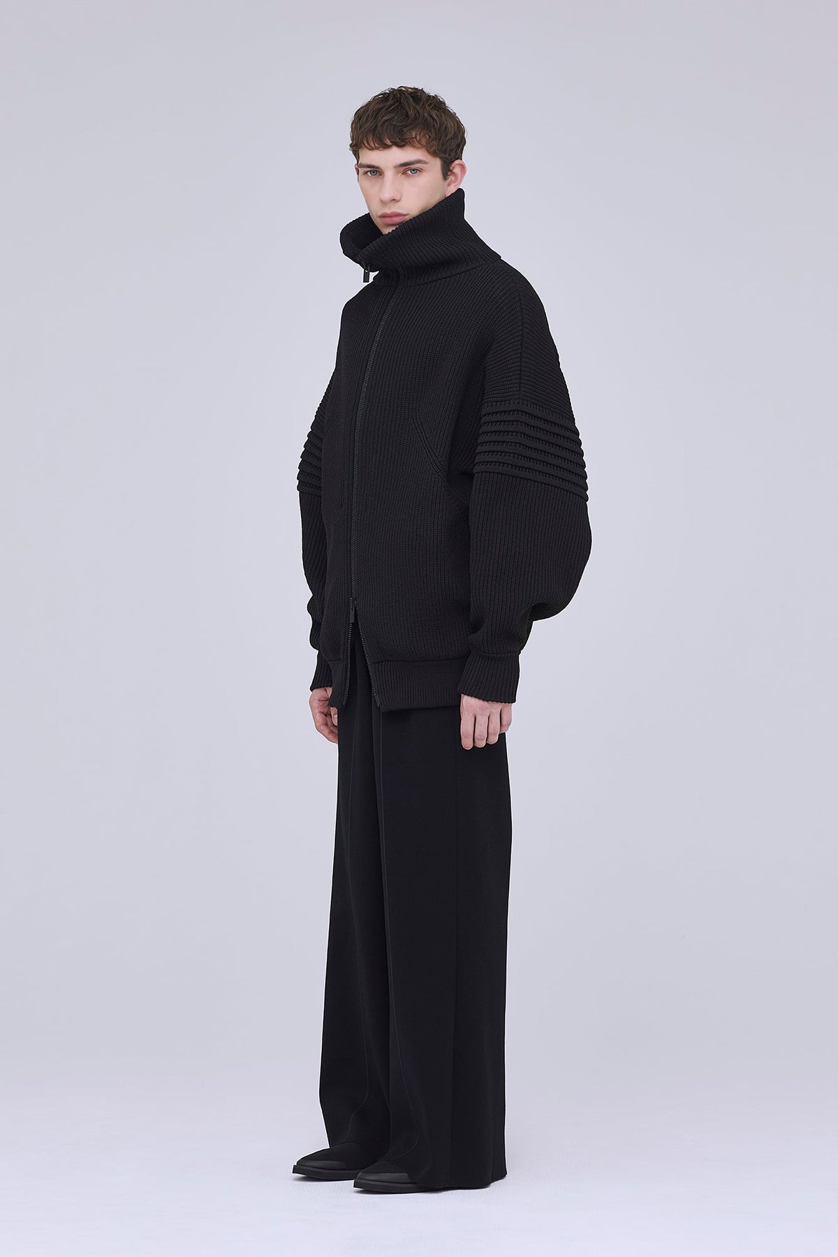 LOW GAUGE HIGHNECK ZIP BLOUSON