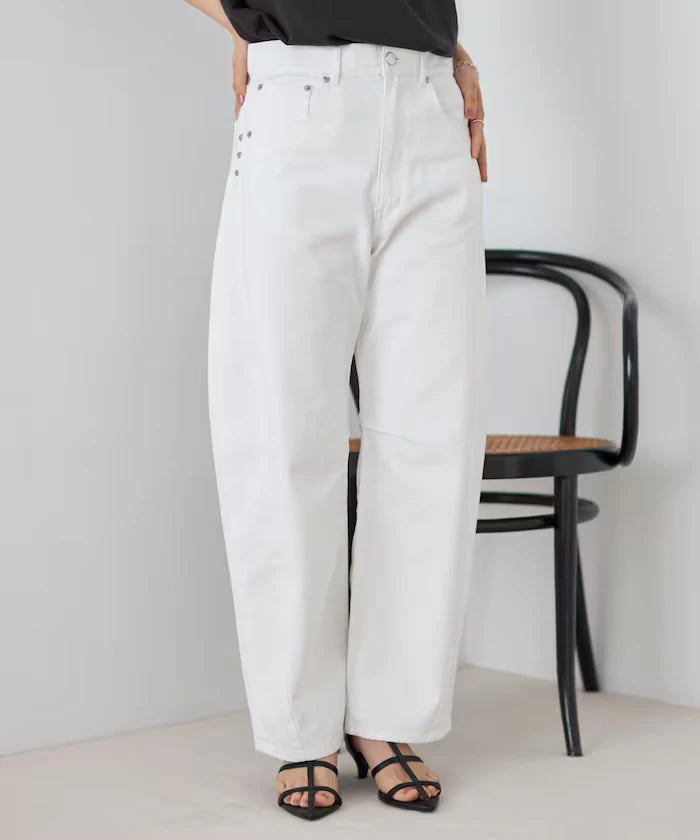 Heart Studs Curvy Denim / Wide Silhouette
