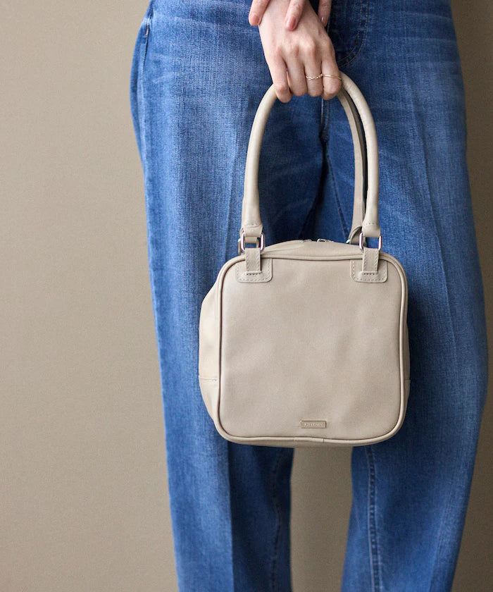 Leather Cubic Boston Bag / Cowhide / Water-Repellent Leather