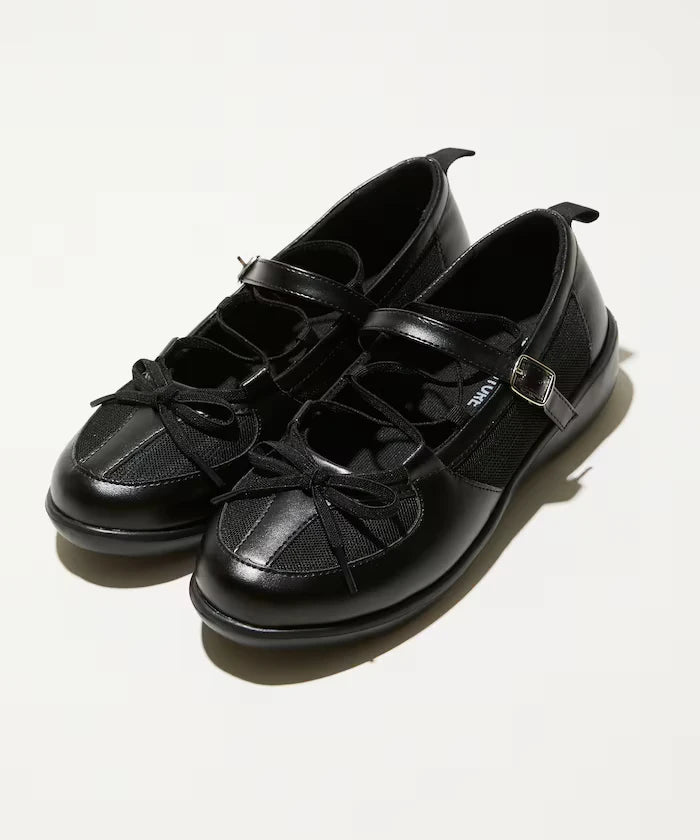 Lace-up ballet shoes