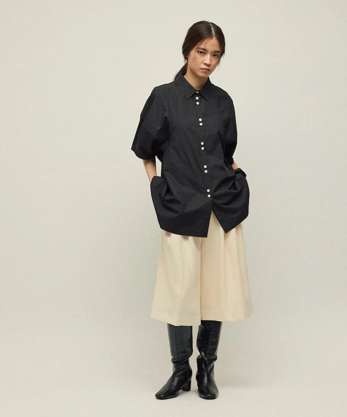 Switching Design Balloon Sleeve Shirt / 5-Minute Sleeve Blouse