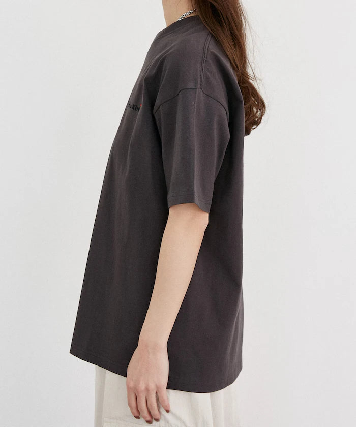 "HELLO KITTY" ID Photo style back print T-shirt limited edition
