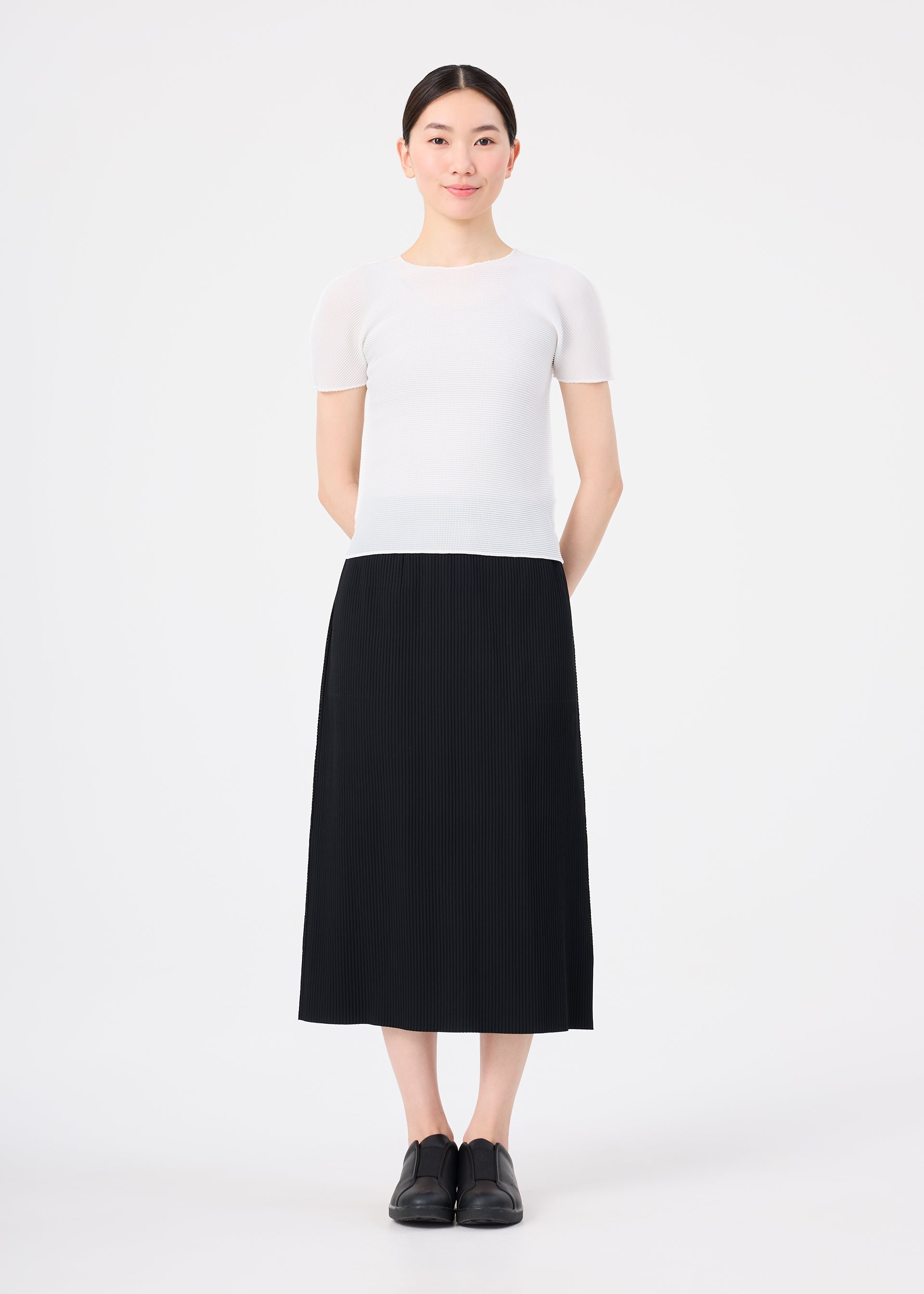 Fine Knit Pleats