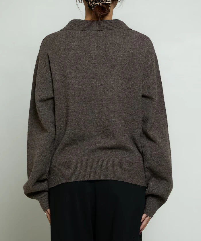 Polo knit pullover with flower motif - limited edition