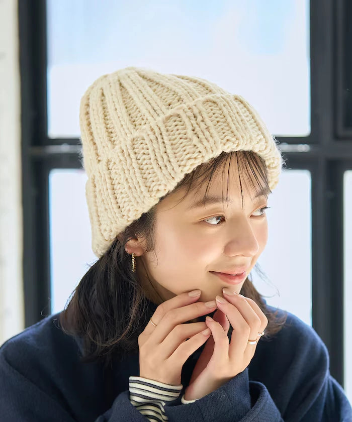 Thick-knit beanie