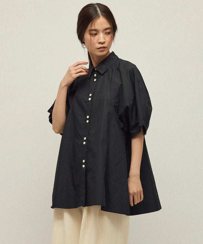 Switching Design Balloon Sleeve Shirt / 5-Minute Sleeve Blouse