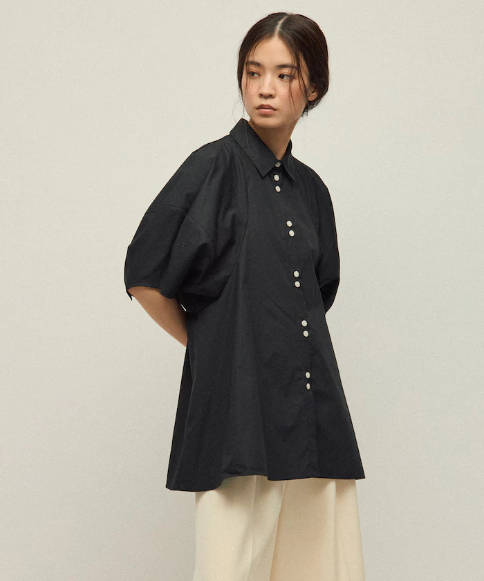 Switching Design Balloon Sleeve Shirt / 5-Minute Sleeve Blouse