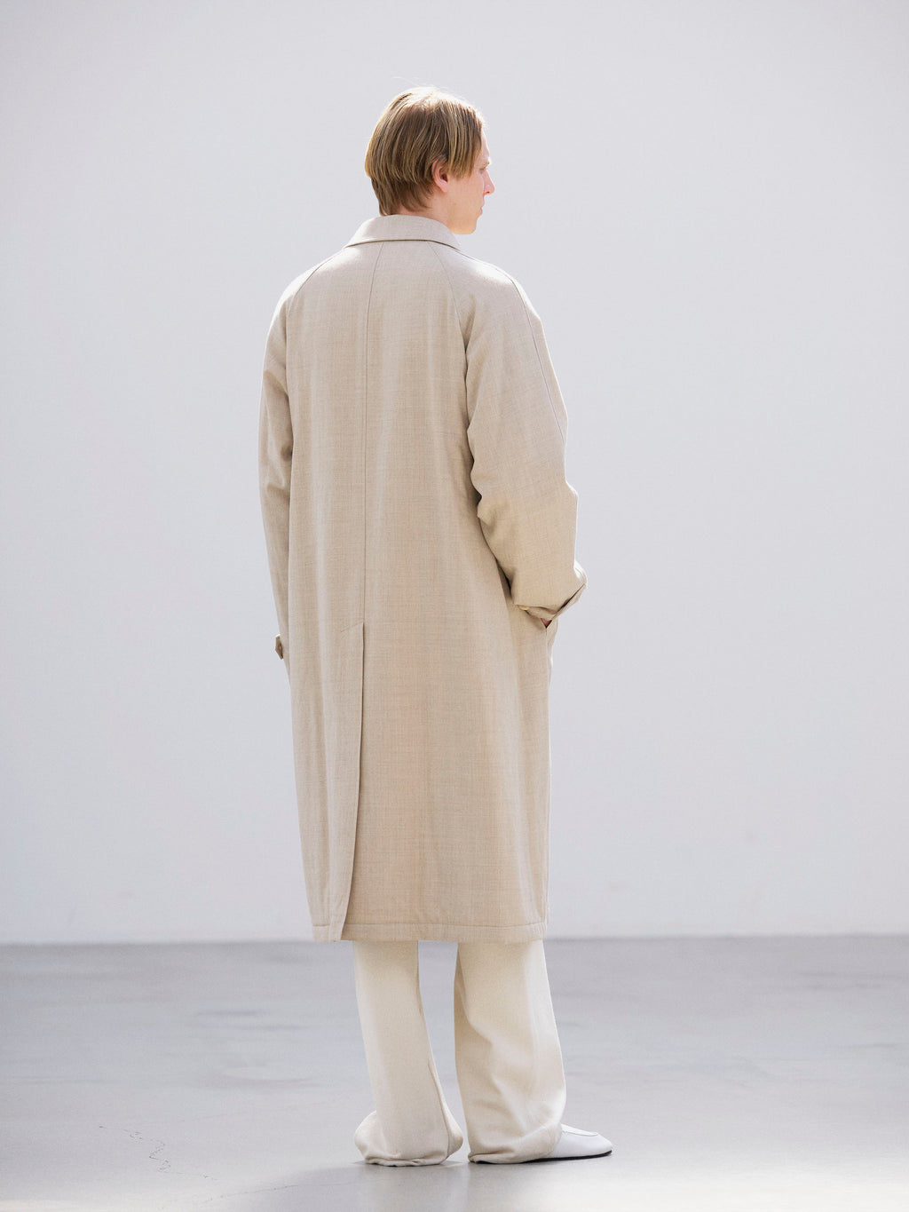 SUPER LIGHT WOOL PADDED COAT