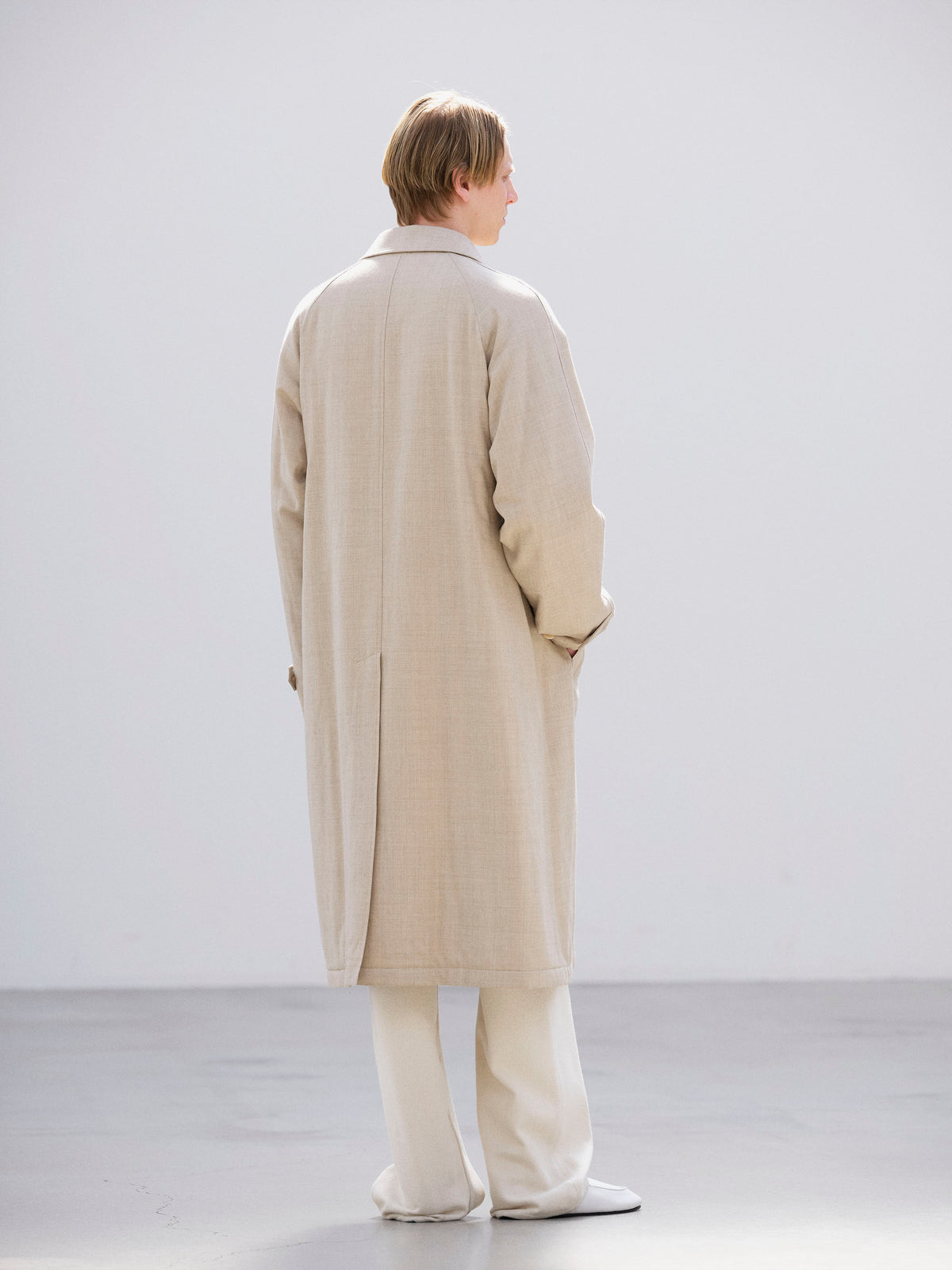 SUPER LIGHT WOOL PADDED COAT