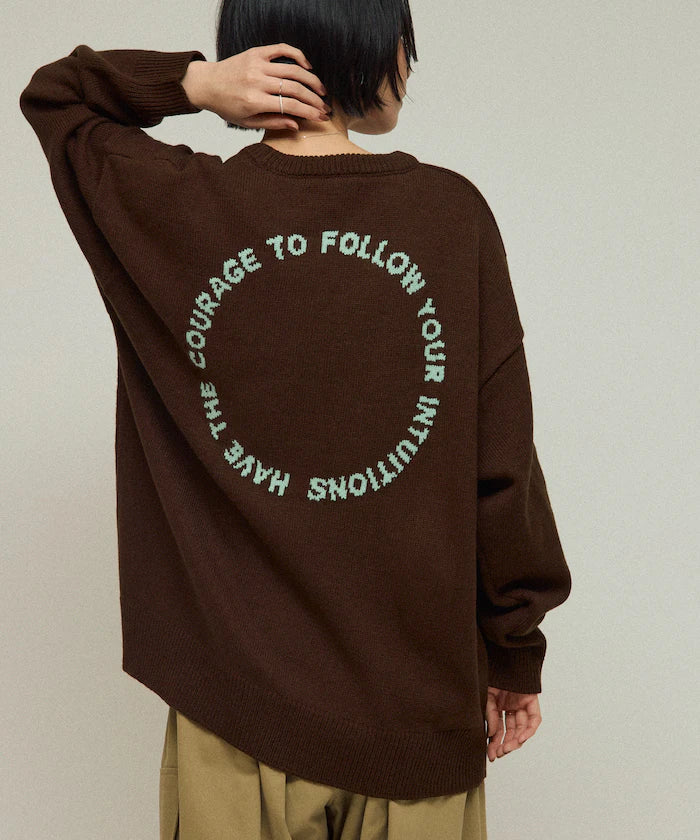 Sweat-like Lettered Knit / Jacquard Knit
