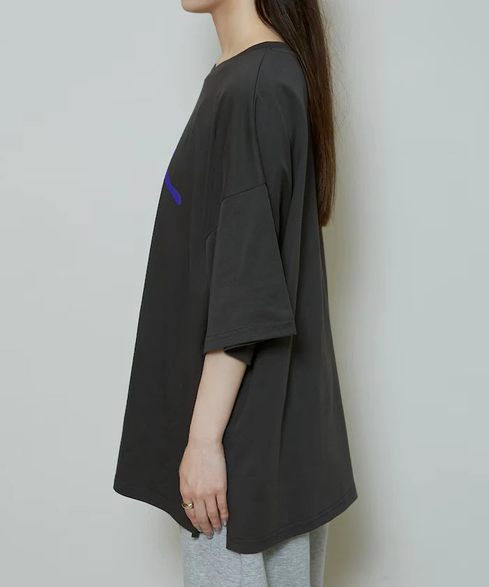 Flocky Nuance Art Big T-Shirt Limited Release