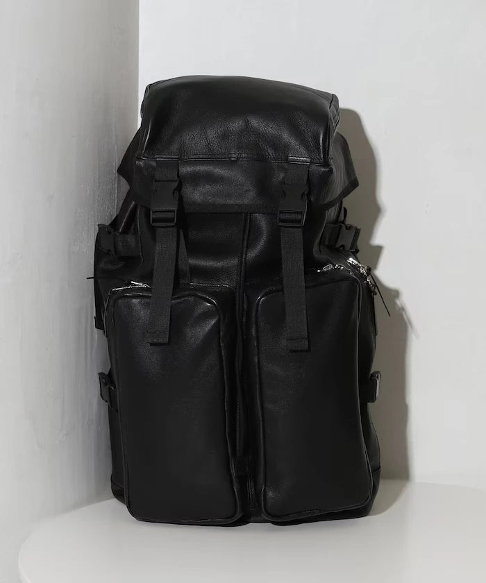 Leather Backpack L / Leather Backpack / Cowhide / Water-repellent Leather / with PC Sleeve