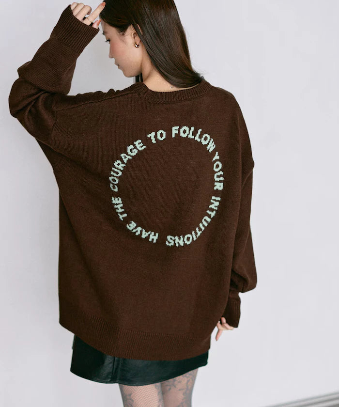 Sweat-like Lettered Knit / Jacquard Knit
