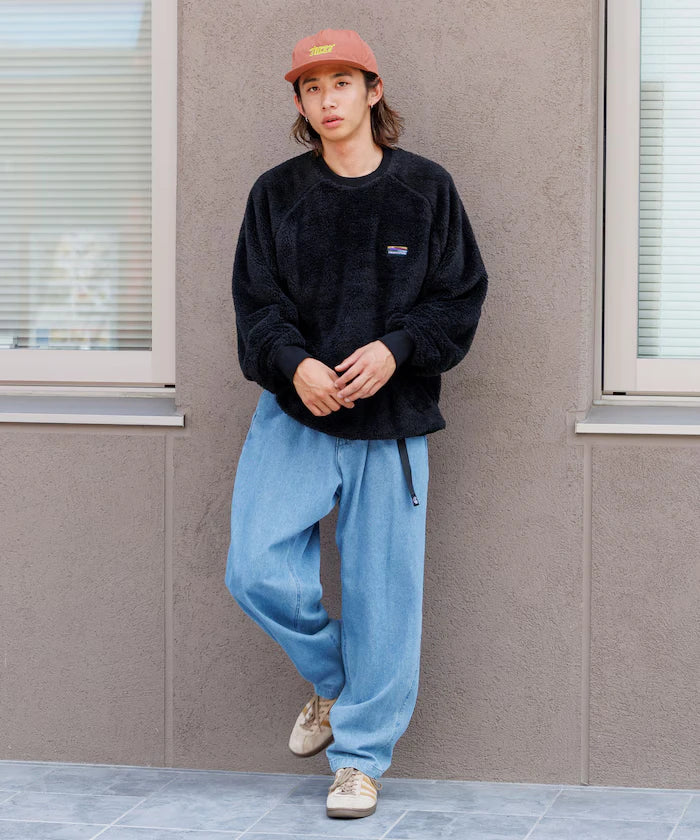 Relaxed Fit Raglan Sleeve Shaggy Fleece Pullover