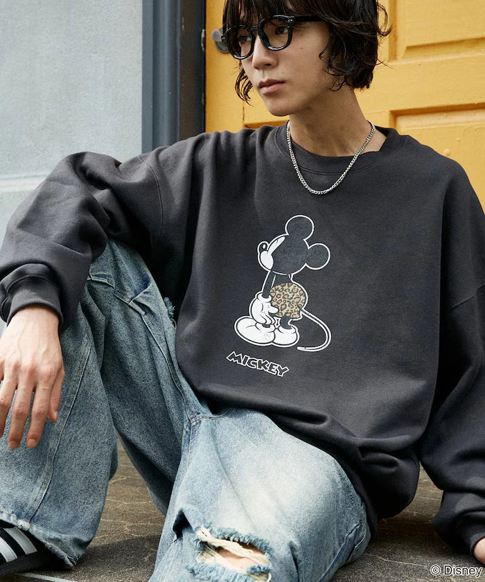 Limited Edition MICKEY MOUSE GRAPHIC SWEAT