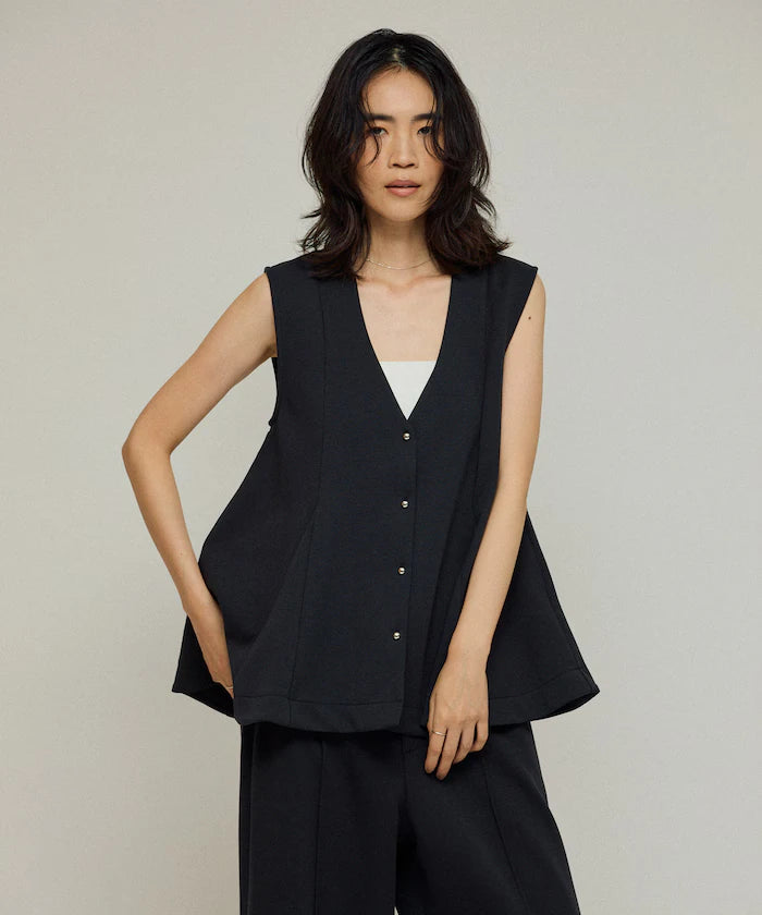 Peplum Silhouette V-Neck Gilet / Vest