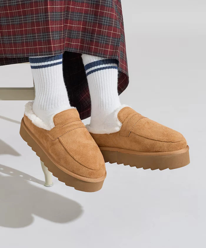 Thick-soled eco-fur loafers