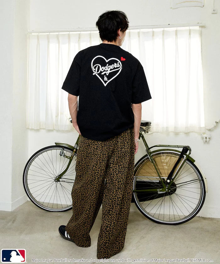 MLB Back Print Heart T-Shirt