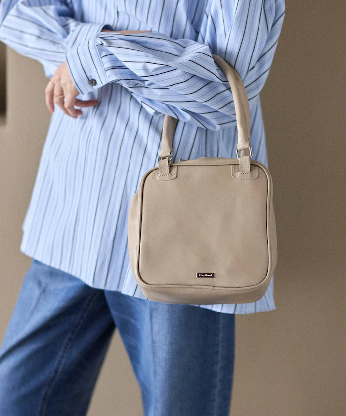 Leather Cubic Boston Bag / Cowhide / Water-Repellent Leather