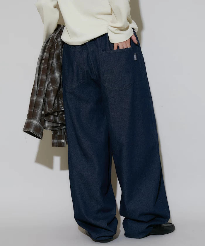LOVE POP STUDIO Tuck Curve Pants Limited Edition