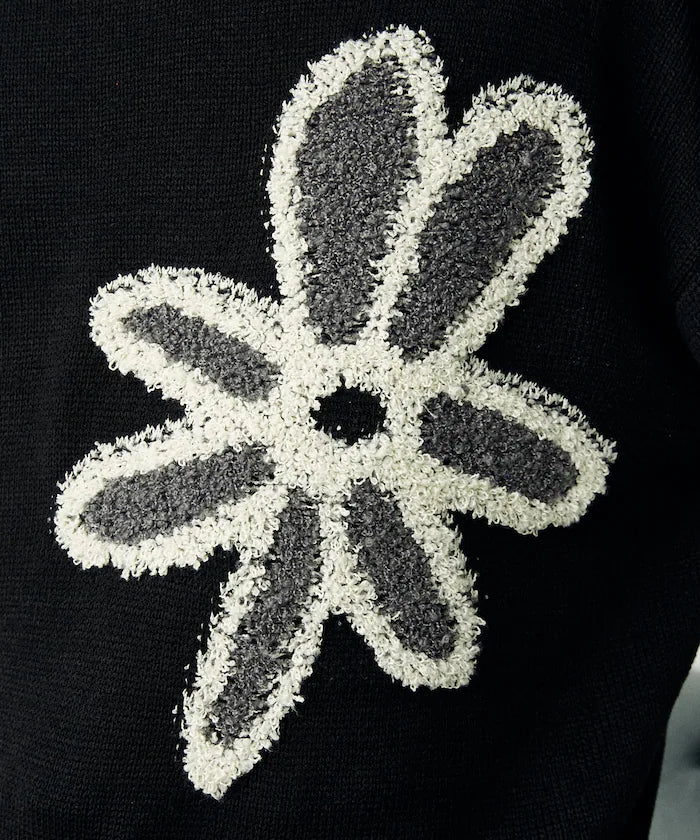 Boucle Flower Pullover Knit [Limited Edition]