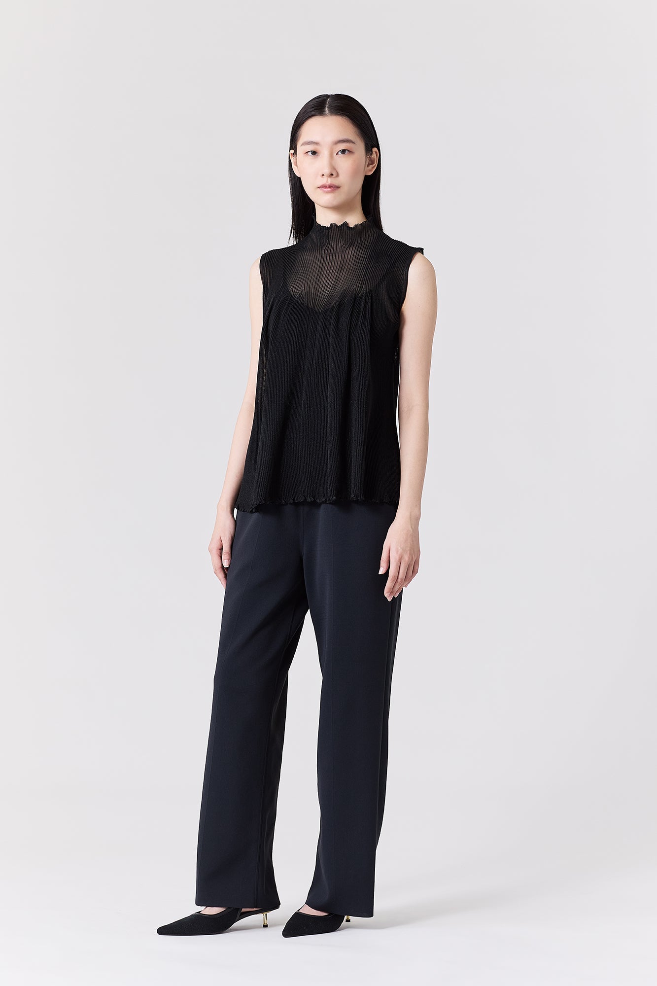 HYPHA LUCENT GLITTER SLEEVELESS BUST FLARE TOP