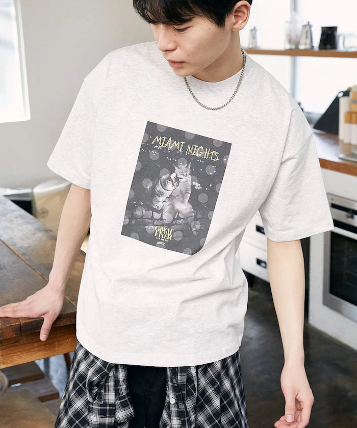 <Functional Material> MIAMI NIGHTS Cat Photo T-shirt Limited Edition